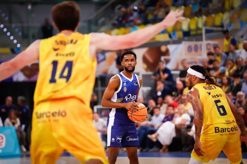 Valencia se queda con el partido y consigue el pase a Semis 1 Valencia. Foto ACB