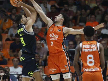 Rumores ACB: ¿Valencia o Barça Basket? El pívot europeo que desata una guerra de fichajes