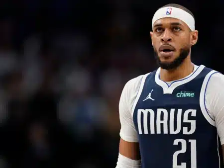 Lakers y Mavericks ¿involucrados en un nuevo traspaso en 2025?