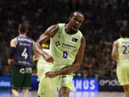 Unicaja pierde el factor cancha ante un gran Barcelona