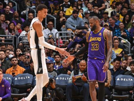 Victor Wembanyama asombra: Su quinteto histórico de la NBA genera polémica