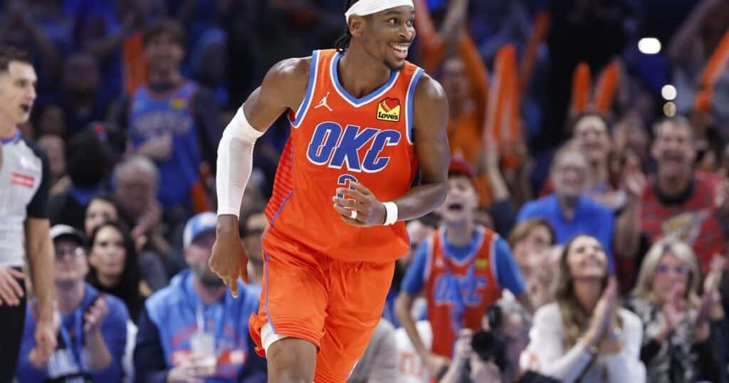 El Thunder cierra el partido fuerte e iguala las cosas antes de volver a casa 1 Shai Gilgeous*Alexander, protagonista en la victoria del Thunder