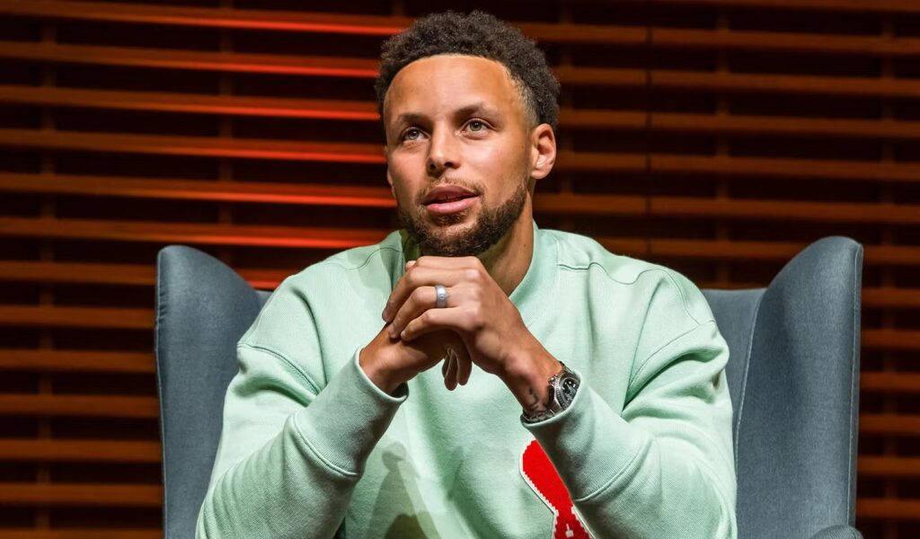 ¿De cuánto es la fortuna de Steph Curry en la actualidad? 1 Steph Curry
