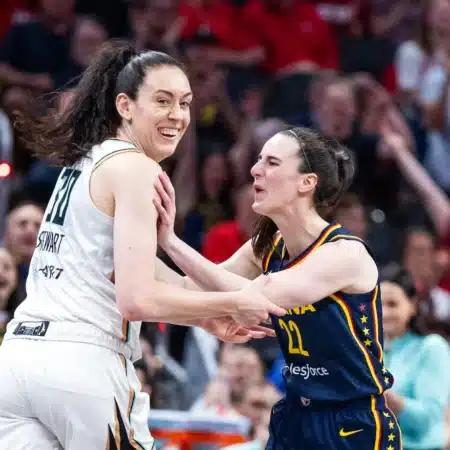 Fever vs Liberty: El partido que paralizó la WNBA