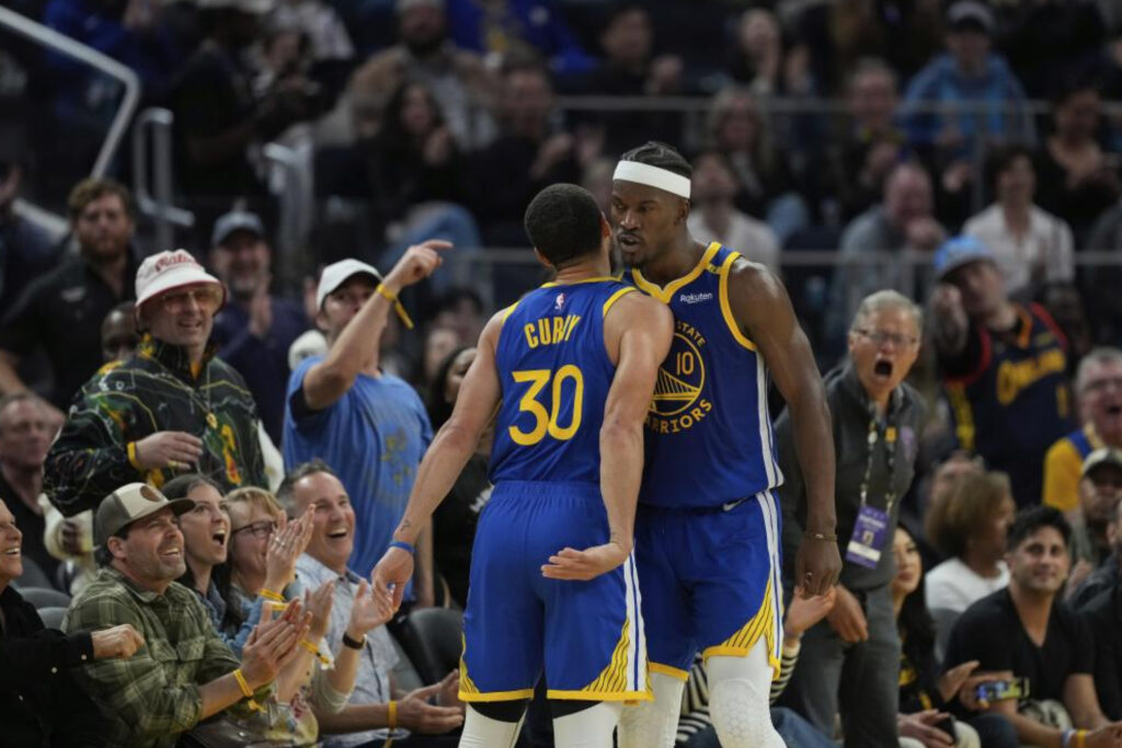El enigma de los Golden State Warriors: ¿Por qué son el único equipo sin movimientos? 1 El enigma de los Golden State Warriors: ¿Por qué son el único equipo sin movimientos? (AP Photo/Godofredo A. Vásquez)