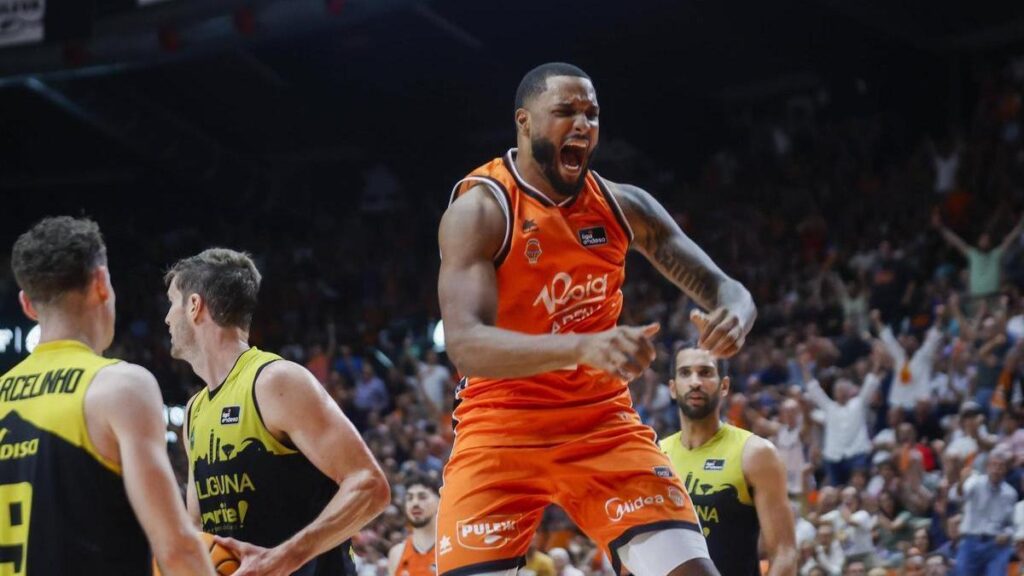 Valencia Basket y el misterio: ¿Qué pasará con Joel Soriano? 1 Valencia Basket y el misterio: ¿Qué pasará con Joel Soriano?