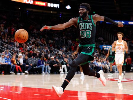 ¿Este gigante portugués dominará la pintura de los Boston Celtics?