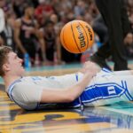 Liga de Verano NBA: ¿El boleto más caro de la historia? El efecto Bronny vs Flagg (AP)