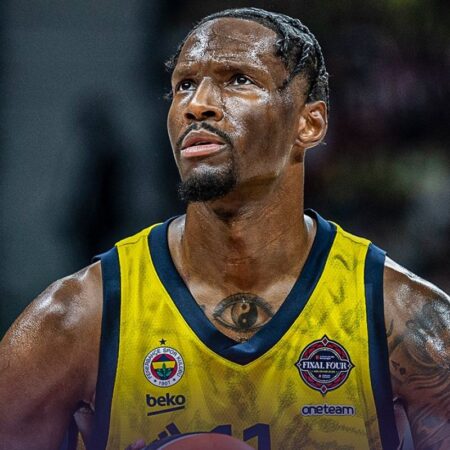 Campeón de la Euroliga a la NBA: ¿Qué aportará Nigel Hayes-Davis a este equipo?