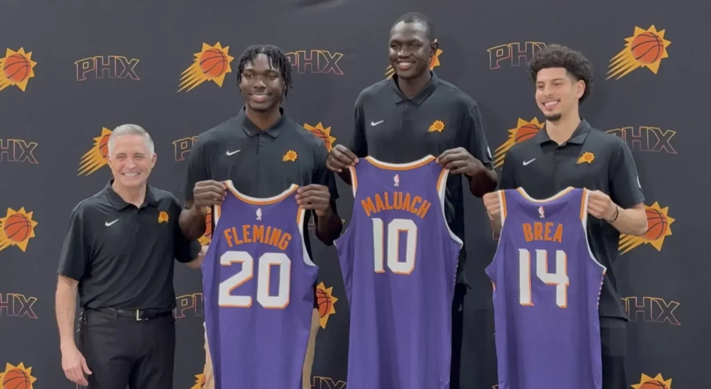 Draft NBA: ¿Cuál es el papel clave del cuerpo técnico de un equipo en la noche decisiva? 1 Draft NBA: ¿Cuál es el papel clave del cuerpo técnico de un equipo en la noche decisiva?