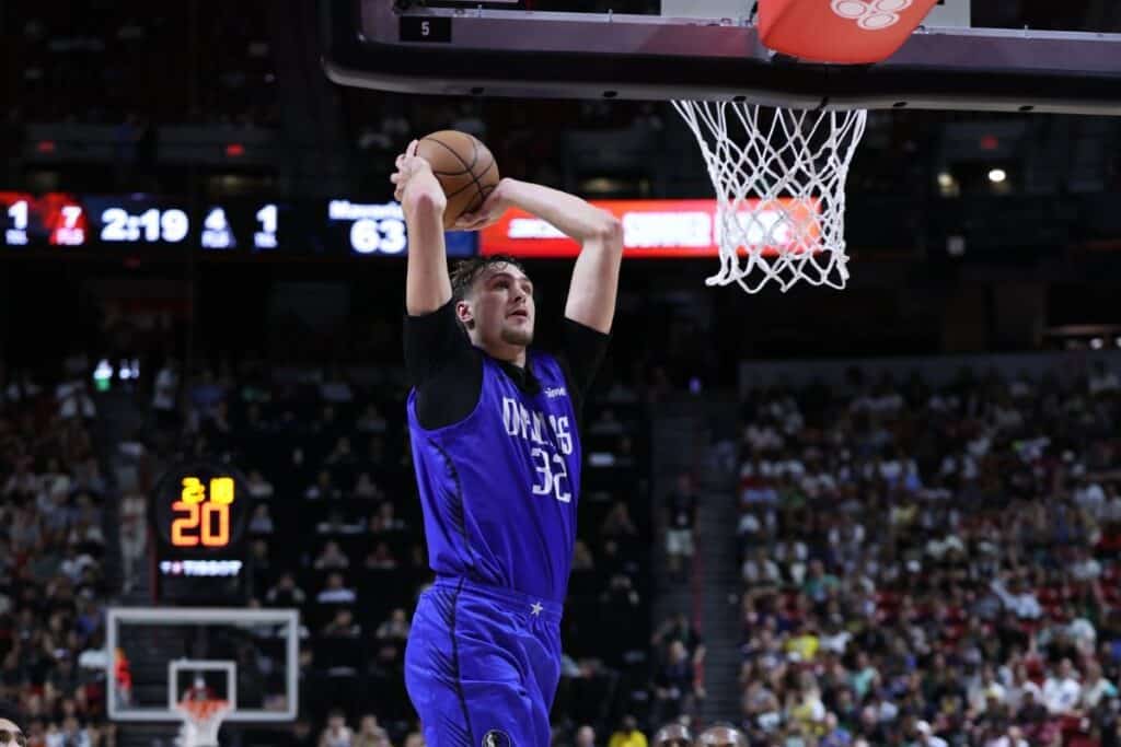 ¿Qué pasó con Flagg? Los Mavericks sorprenden al excluirlo de la Liga de Verano NBA 1 ¿Qué pasó con Flagg? Los Mavericks sorprenden al excluirlo de la Liga de Verano NBA