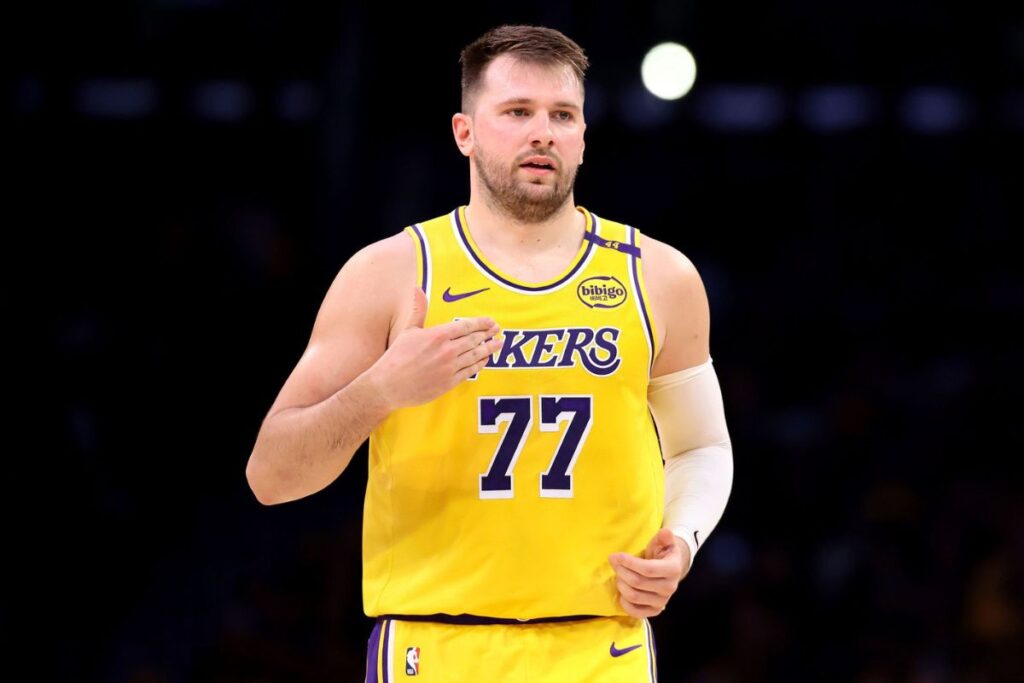 Antes de Eslovenia, Luka Doncic visita Los Ángeles: ¿Se aproxima la extensión de contrato? 1 Antes de Eslovenia, Luka Doncic visita Los Ángeles: ¿Se aproxima la extensión de contrato?