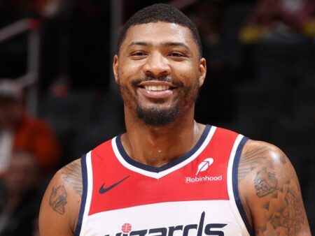 ¿El salvador defensivo? Marcus Smart llega a los Lakers