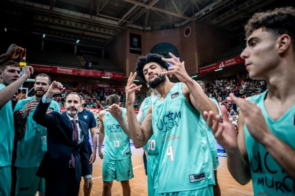 Mercado ACB: El base estadounidense que promete elevar el juego del UCAM Murcia