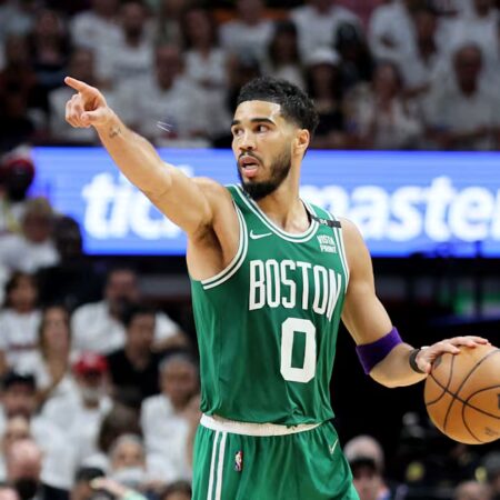 Los contratos más caros de la NBA en 2025-2026: ¿Quién lidera la lista?